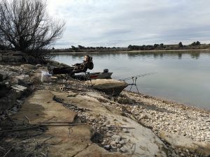 cristina-muela-sesion-carpfishing