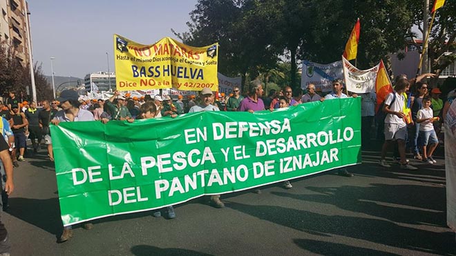 manifestacion-cordoba-caza-pesca