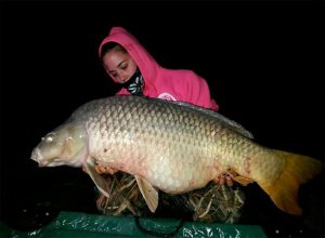 paula-garin-epoca-grandes-carpones