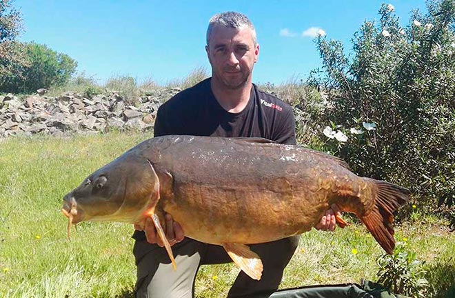 consejos-capturar-especimenes-mesa-redonda-carpmag-25