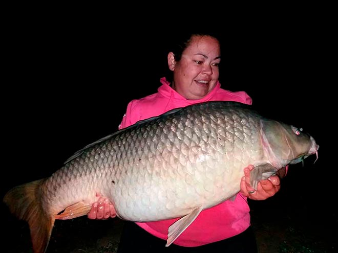 consejos-capturar-especimenes-mesa-redonda-carpmag-25